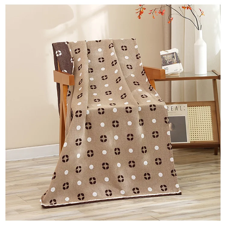Cotton Gauze Bath Towel Geometry Floral Animal Pattern Bath Towel For Home Bathroom Soft Absorb Water Shower Beach Wrapped Towel